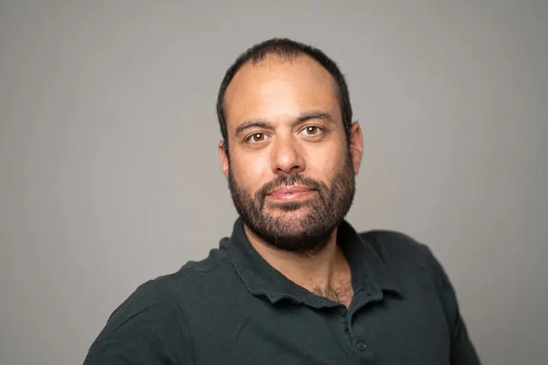 נדב נישרי – מגשר, מחבר הספרים ומייסד שיטת שותפות חדשה